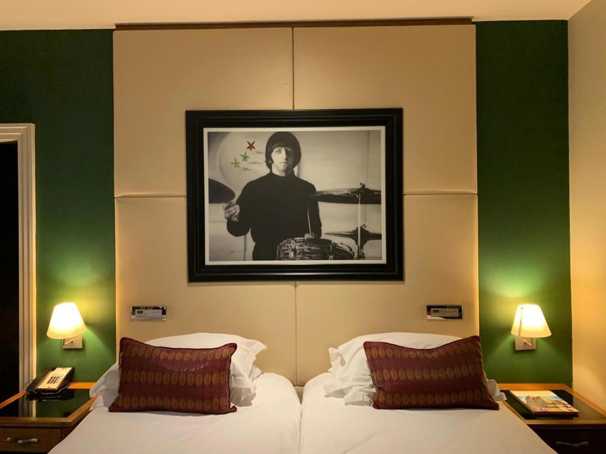Hard Days Night Hotel Ливърпул Екстериор снимка