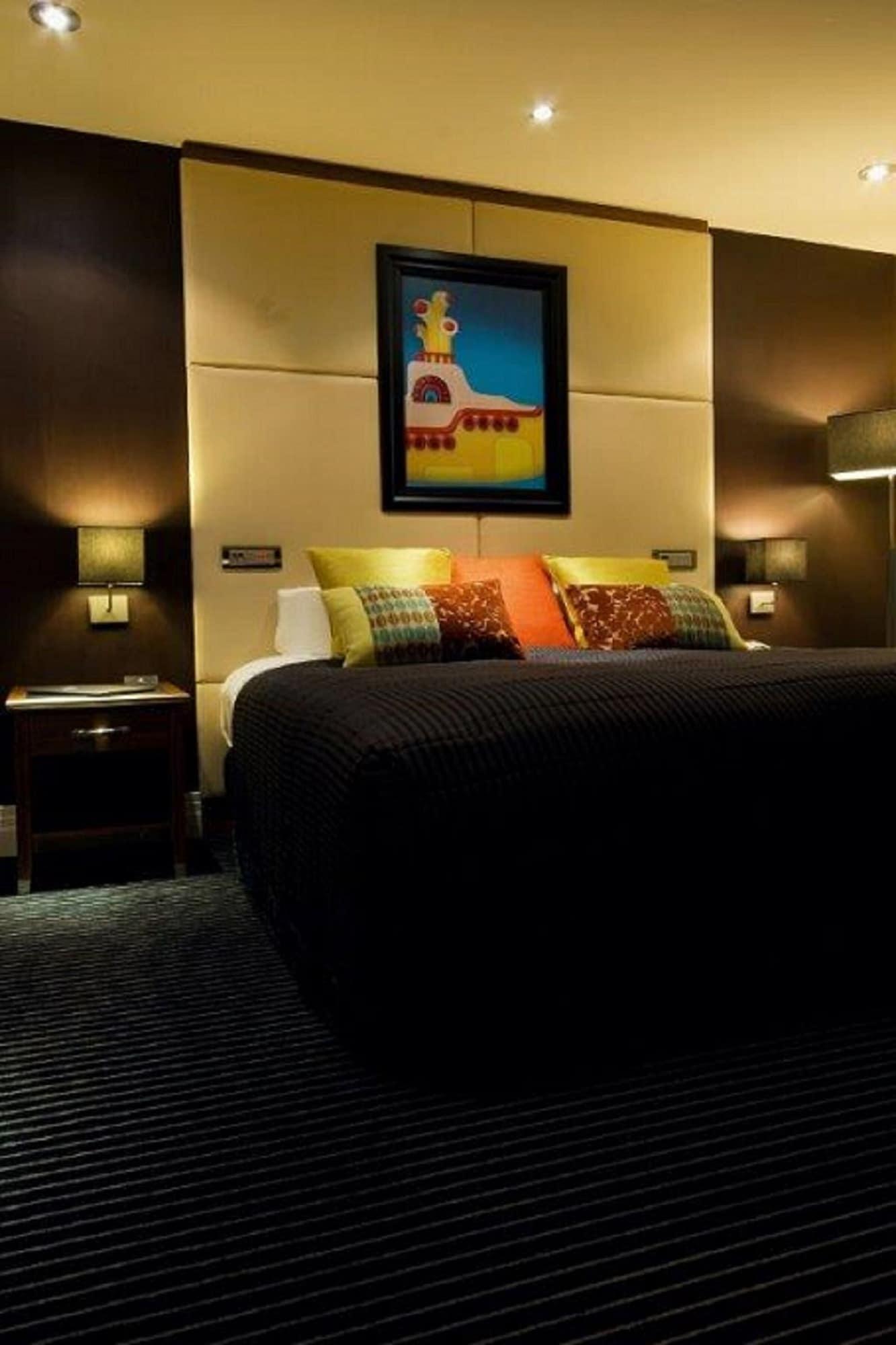 Hard Days Night Hotel Ливърпул Екстериор снимка