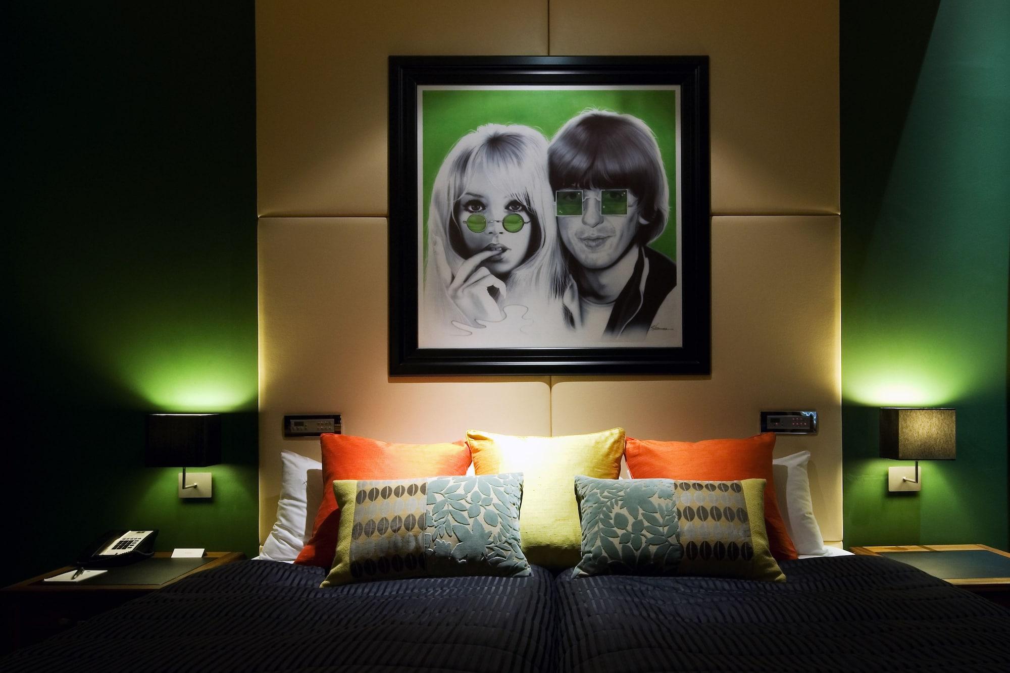 Hard Days Night Hotel Ливърпул Екстериор снимка